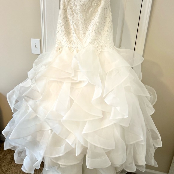 One of a kind custom wedding dress (Ivory color) - Picture 6 of 16